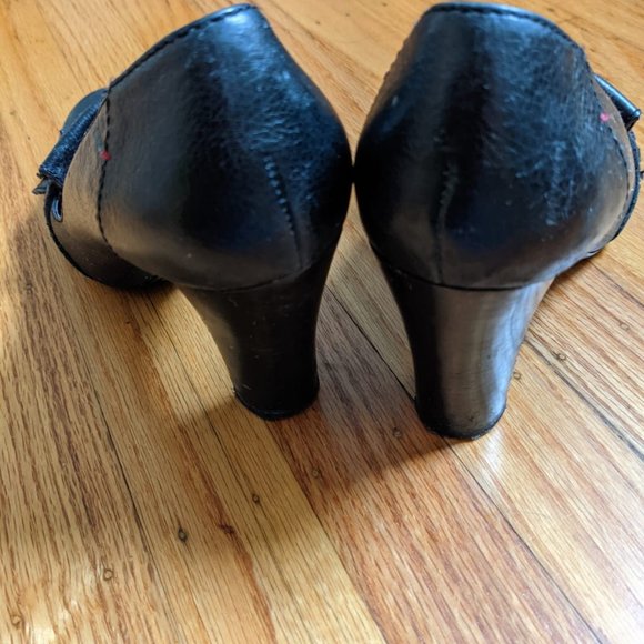 High heels - Picture 3 of 5